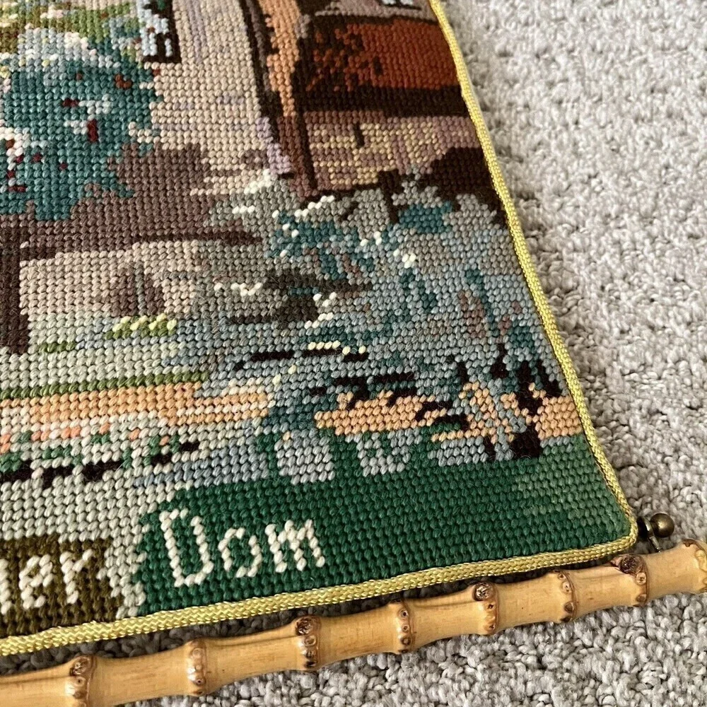 Hildesheimer Dom Cathedral Germany St Mary's Needlepoint Rosebush Hildesheim